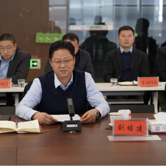 市政府副市長(cháng)張威一行蒞臨市產(chǎn)業(yè)集團(1)261.png