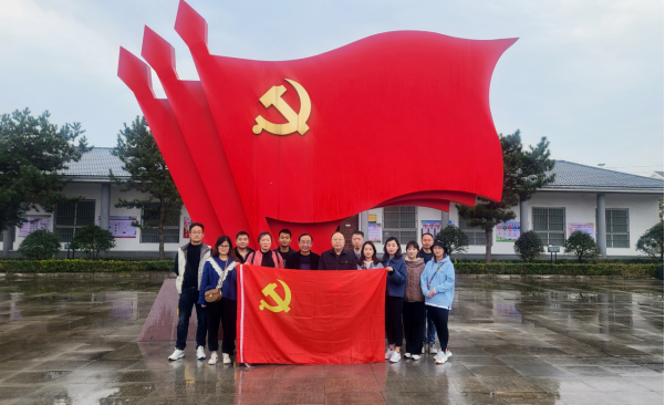 市文旅公司3月份新聞稿（一），?；⑸? 一路同行--駐馬店市文化旅游發(fā)展有限公司開(kāi)展團建活動(dòng)117.png