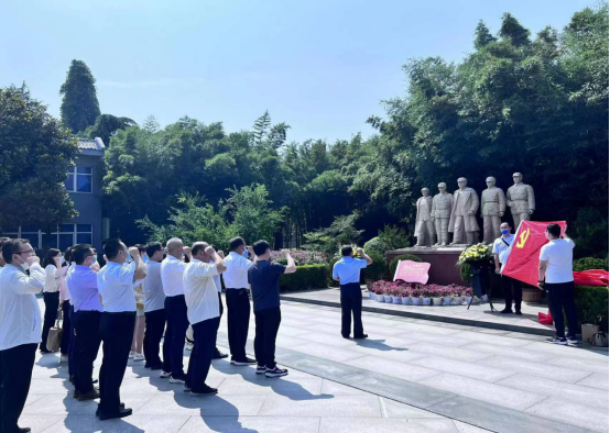 7.1迎七一，探尋紅色足跡 重溫紅色記憶(1)(1)470.png