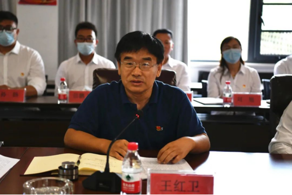 集團新招錄員工到礦山接受實(shí)踐鍛煉歡迎儀式新聞稿823.png