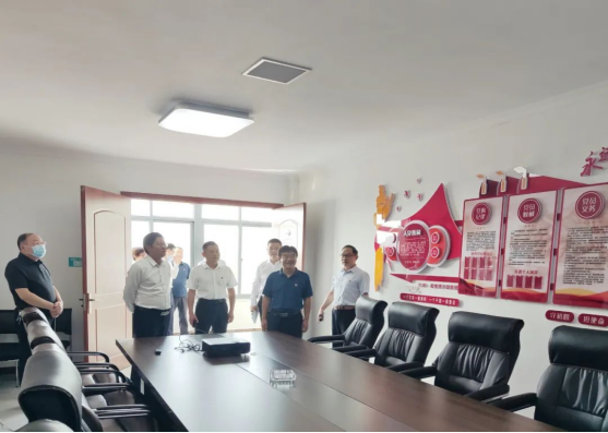 集團新招錄員工到礦山接受實(shí)踐鍛煉歡迎儀式新聞稿1381.png