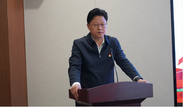 市產(chǎn)業(yè)集團召開(kāi)2023年黨風(fēng)廉政建設工作會(huì )1004.png