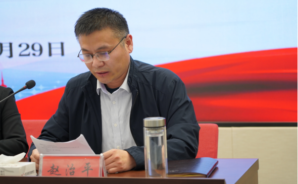 市產(chǎn)業(yè)集團召開(kāi)黨員大會(huì )選舉直屬單位黨委、紀委671.png