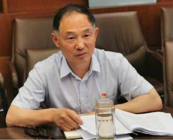 5.22全市城投領(lǐng)域國有企業(yè)黨建工作專(zhuān)項調研組深入市產(chǎn)業(yè)集團進(jìn)行黨建工作專(zhuān)項調研(1)241.png